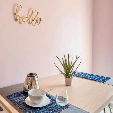 Plum Guide - 50 Special Appartement