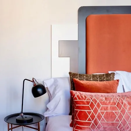 Plum Guide - 50 Special Appartement *