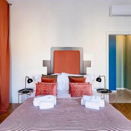 Plum Guide - 50 Special Appartement Milaan